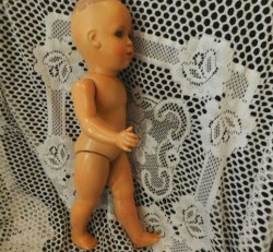 german unmark nude doll side